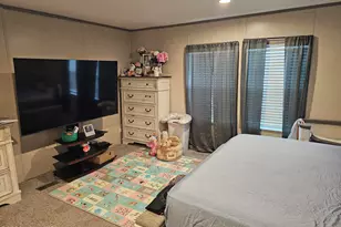 57 Daughtry Town Rd, Clinton, NC 28328 - Photo 5