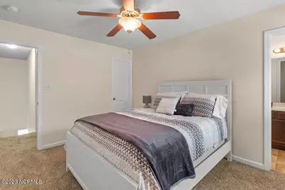 131 Glen Cannon Drive, Jacksonville, NC 28546 - Photo 17