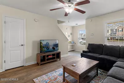 131 Glen Cannon Drive, Jacksonville, NC 28546 - Photo 7