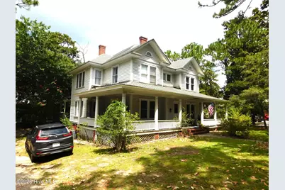 180 N May Street, Southern Pines, NC 28387 - Photo 1