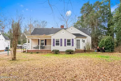 102 Sandwall Avenue, Tabor City, NC 28463 - Photo 1