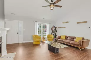 301 Ransom Brook Ct, Beaufort, NC 28516 - Photo 7