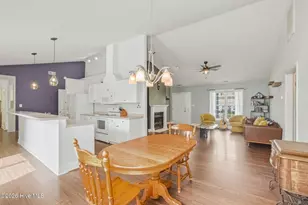 301 Ransom Brook Ct, Beaufort, NC 28516 - Photo 9