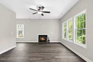 60 Greenfield Ln, Clayton, NC 27527 - Photo 9