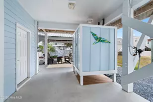 214 Brunswick Ave W, Holden Beach, NC 28462 - Photo 5