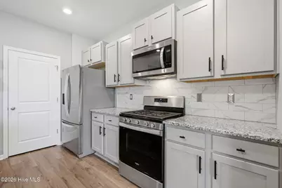 2512 Sandy Banks Lane, Wilmington, NC 28401 - Photo 15