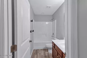 202 Cottage Brook Ct, Richlands, NC 28574 - Photo 13