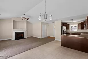 201 Bell Ave, Maysville, NC 28555 - Photo 7