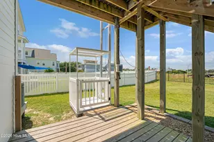133 Sound Pt Dr, Harkers Island, NC 28531 - Photo 41