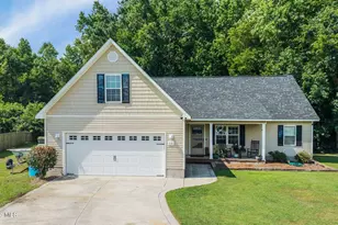 131 Woodbury Farm Dr, Jacksonville, NC 28540 - Photo 1