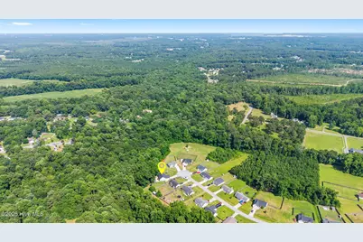 131 Woodbury Farm Drive, Jacksonville, NC 28540 - Photo 57