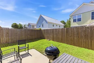 505 Greenville Ave, Carolina Beach, NC 28428 - Photo 35