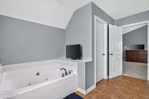 300 Londonberry Ln, Jacksonville, NC 28540 - Photo 27