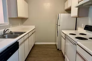 2621 Richard Dr, Greenville, NC 27834 - Photo 3