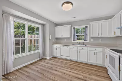 1544 Lanvale Road NE, Leland, NC 28451 - Photo 7