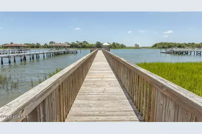 2001 Oakland Drive SW, Ocean Isle Beach, NC 28469 - Photo 35