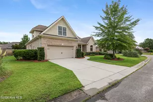 1324 Garden Springs Ct, Leland, NC 28451 - Photo 3