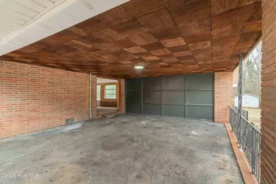 5251 Silas Creek Parkway, Winston Salem, NC 27106 - Photo 5