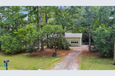 2317 Country Club Road, Morehead City, NC 28557 - Photo 3