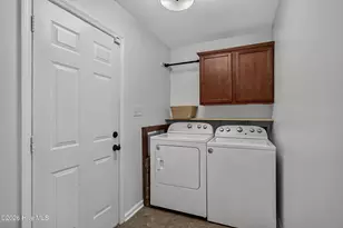 107 Cartwright Ct, Richlands, NC 28574 - Photo 11