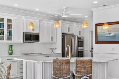 328 E First Street, Ocean Isle Beach, NC 28469 - Photo 35
