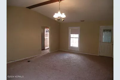 104 Bayer Court, Havelock, NC 28532 - Photo 3