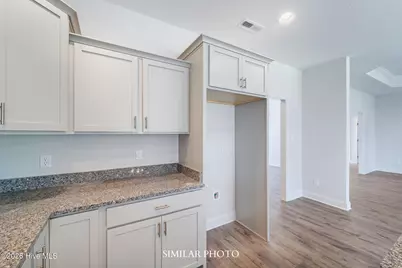 111 Twisted Vine Boulevard, Jacksonville, NC 28546 - Photo 11