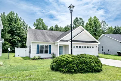 312 Hawks Bluff Drive, New Bern, NC 28560 - Photo 1