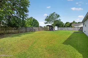 2528 Bradfield Ct, Wilmington, NC 28411 - Photo 9