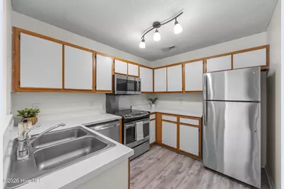 1254 Shipyard Boulevard, Wilmington, NC 28412 - Photo 5