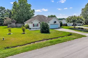 403 Arabian Ln, Swansboro, NC 28584 - Photo 7