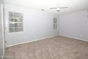 621 S Hampton Dr, Jacksonville, NC 28546 - Photo 15