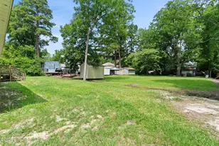 502 W Fremont St, Burgaw, NC 28425 - Photo 33