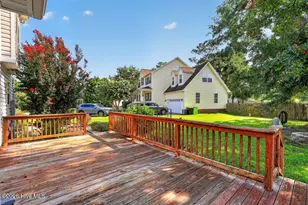 503 Island Pl, Swansboro, NC 28584 - Photo 13