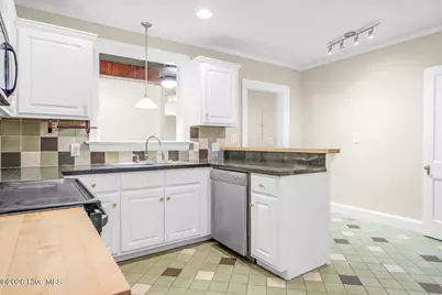 1041 Lafayette Avenue, Rocky Mount, NC 27803 - Photo 13