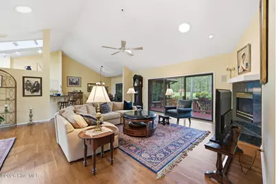 908 Sawgrass Court, New Bern, NC 28560 - Photo 5