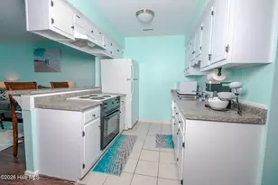 1801 Canal Dr, Carolina Beach, NC 28428 - Photo 15
