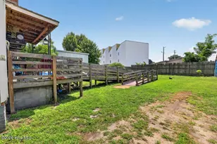 1029 Queen St, New Bern, NC 28560 - Photo 5