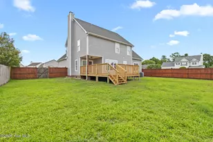 101 New Castle Drive, Jacksonville, NC 28540 - Photo 33
