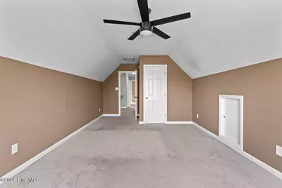 101 New Castle Drive, Jacksonville, NC 28540 - Photo 17