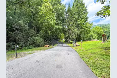 629 Peaks Drive, Hayesville, NC 28904 - Photo 81