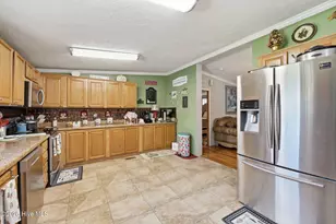 1325 Elizabeth Ln, McColl, SC 29570 - Photo 7