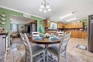 1325 Elizabeth Ln, McColl, SC 29570 - Photo 11