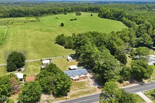 8861 Hasty Rd, Laurinburg, NC 28352 - Photo 5