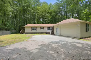 3800 Frances Ave, New Bern, NC 28562 - Photo 7