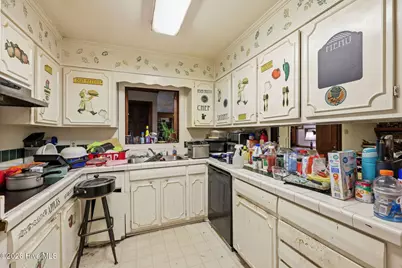 1001 E Scotsdale Road, Laurinburg, NC 28352 - Photo 5