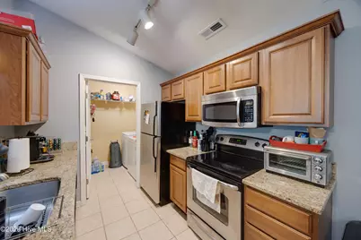 4420 Jay Bird Circle #Unit 208, Wilmington, NC 28412 - Photo 7