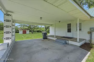 12536 Peacock Rd, Chadbourn, NC 28431 - Photo 5