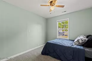200 W Saltwood Pl, Jacksonville, NC 28540 - Photo 23