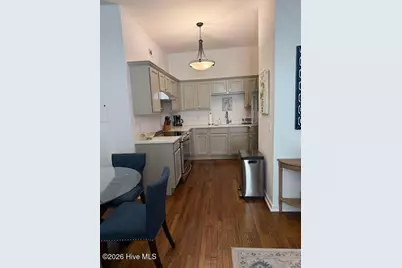 304 N Front Street #Apt Q, Wilmington, NC 28401 - Photo 11